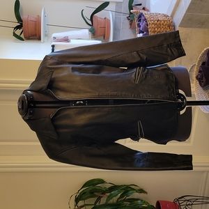 LIKE NEW Wilsons Leather Jacket